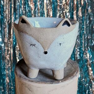 Fox Ceramic Planter - Cream/Tan